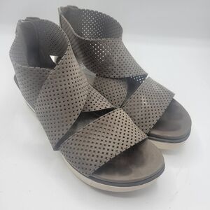 Eileen Fisher sandals size 5